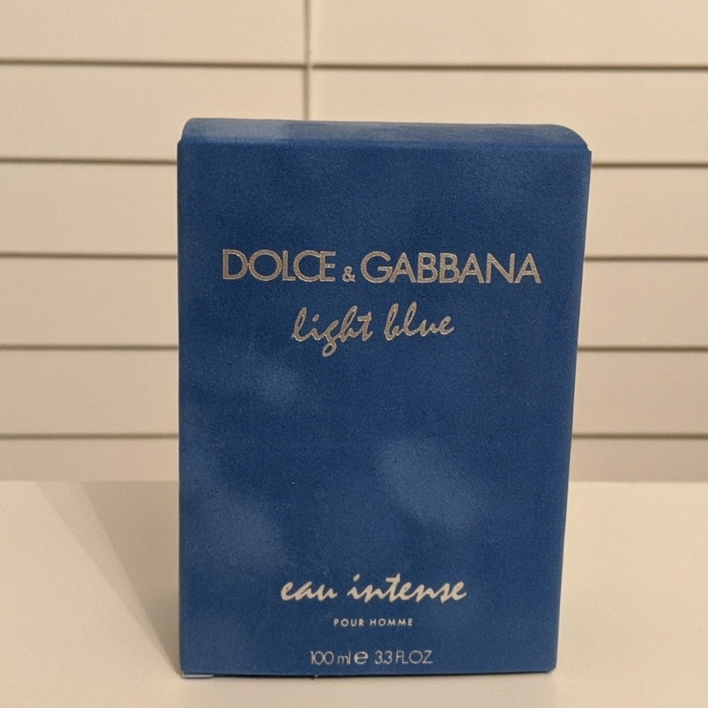 Dolce & Gabbana light blue